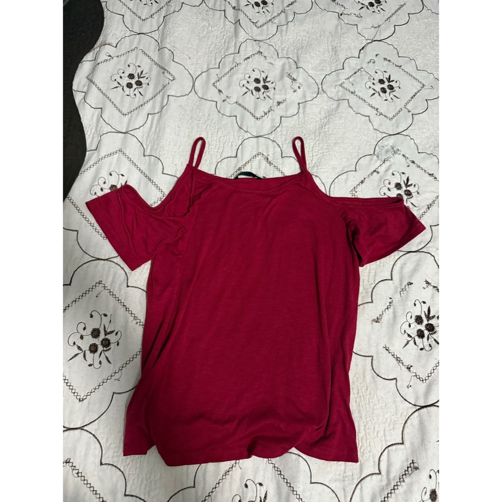Women's Red Cold Shoulder Top